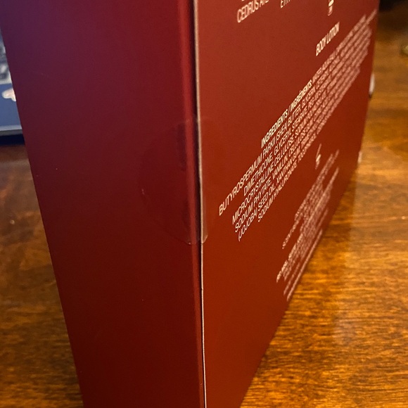 Sweet Tooth by Sabrina Carpenter Gift Set - Cherry Red - Picture 5 of 7